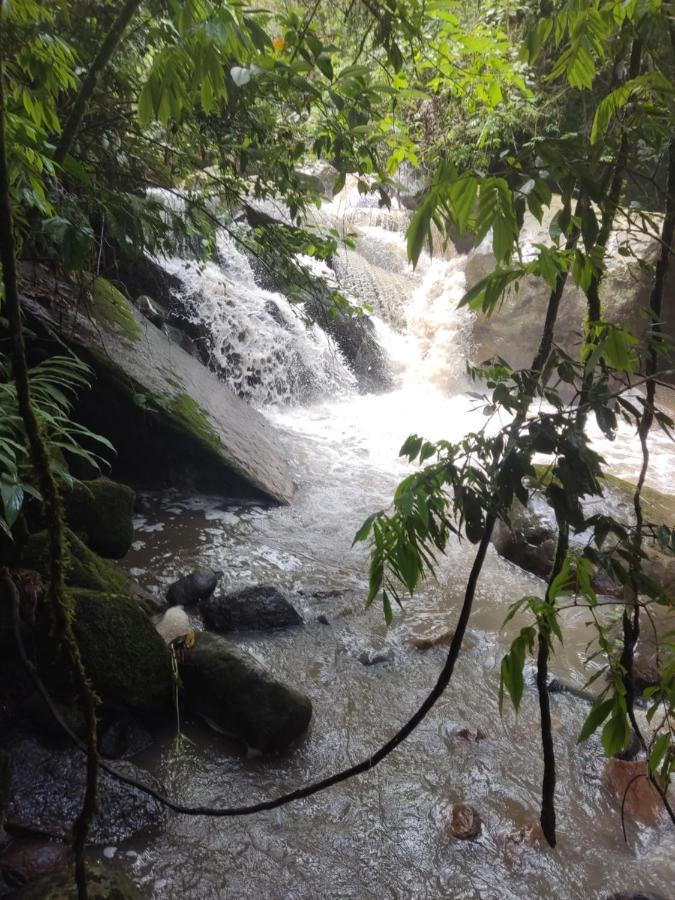 Finca Jardin Del Agua Sasaima Extérieur photo