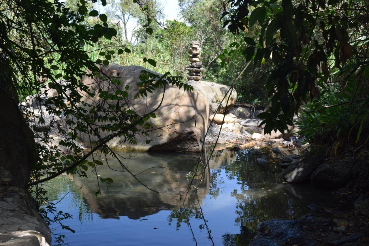 Villa Finca Jardin Del Agua à Sasaima Extérieur photo